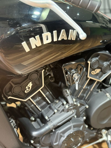 Indian 1200 Scout Bobber 2024