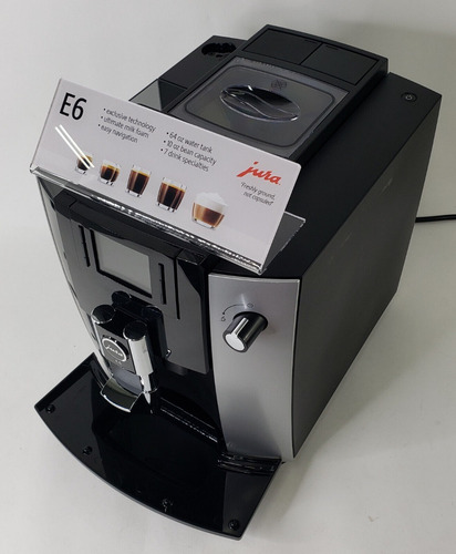 Imagen 1 de 3 de Jura E6 Platinum 15070 Automatic 15 Bar Espresso Machine