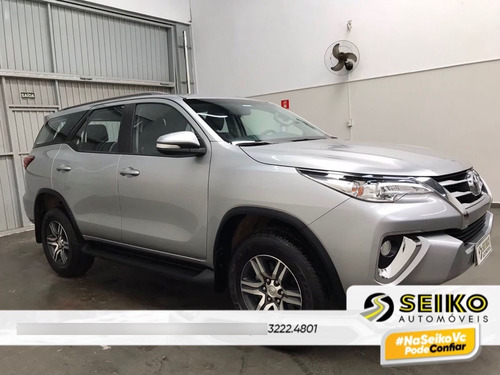 Imagem 2 de 15 de Toyota Hilux Hilux Sw4 Sr 4x2 2.7 Flex 16v Aut. 2016/201...