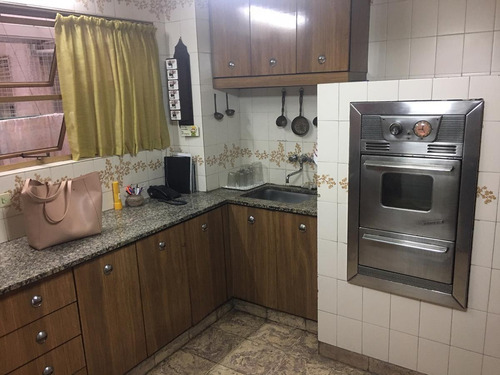 Imagen 8 de 18 de Departamento 4 Ambientes - Recoleta - Cochera