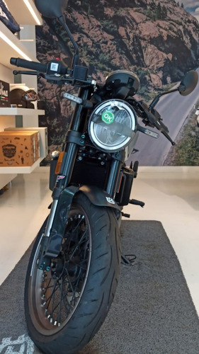Imagen 4 de 20 de Husqvarna Vitpilen 401 Anticipo + 18 Cuotas Sin Interés