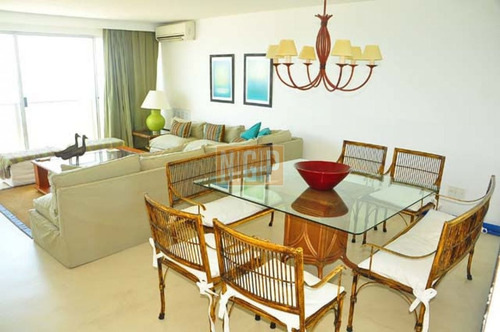 Imagen 13 de 30 de Apartamento En Mansa, 3 Dormitorios