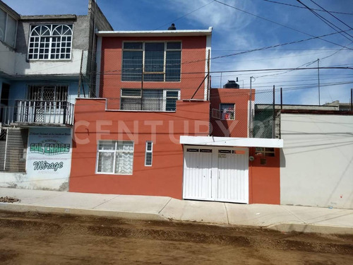 Venta De Casa En Los Reyes Acaquilpan, La Paz, Edomex