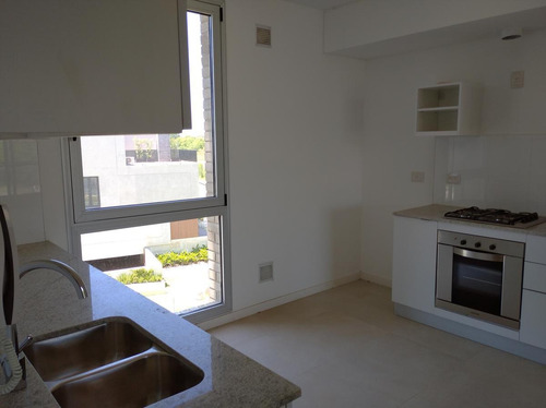 Departamento 3 Ambientes Con Increíble Vista, Balcón Y Parrilla - Venice Tigre