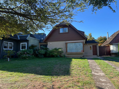Casa 148mts2 4 D 2 B