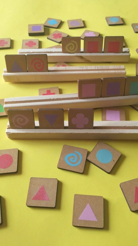 Imagen 5 de 10 de Juego De Lógica Criss Cross. Juegos De Mesa