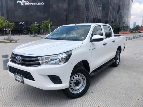 Imagen 1 de 15 de Toyota Hilux 2019 2.7 Cabina Doble Base Mt