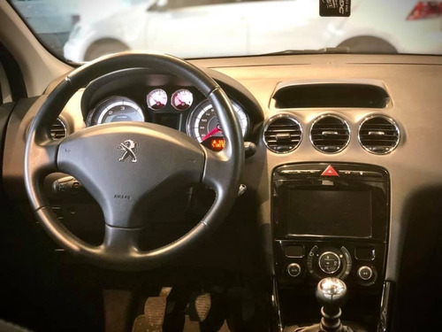Peugeot 308 Allure Nav 1.6 Hdi 2017 130.000km Blanco