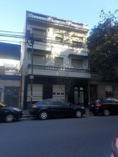 2 Amb. Luminoso.refaccionado A Nuevo! 1ro Por Escalera