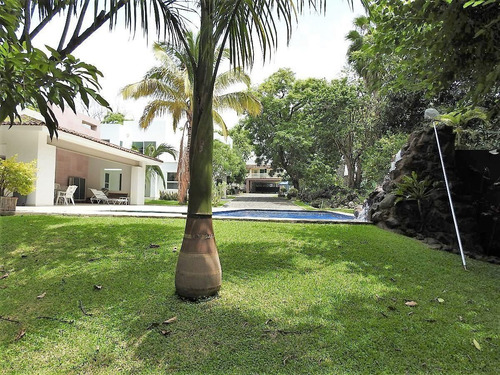 Excelente Casa En Condominio En Venta Cuernavaca