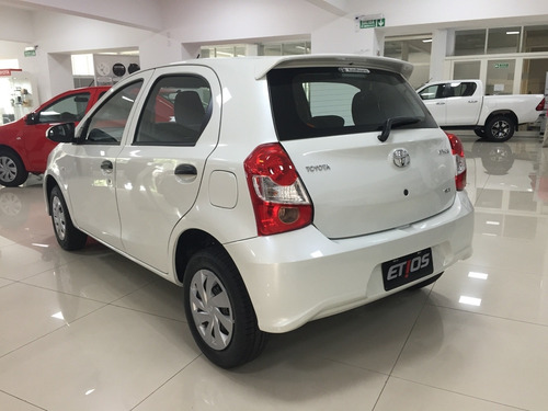 Toyota Etios 1.5 X 6mt My19