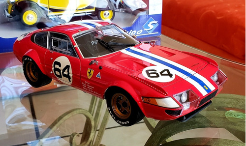 Ferrari 365 Gtb/4 Competizione No. 64 Kyosho En Escala 1/18