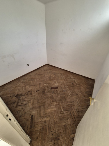 Apartamento De Dos Dormitorios En Pueblo Victoria