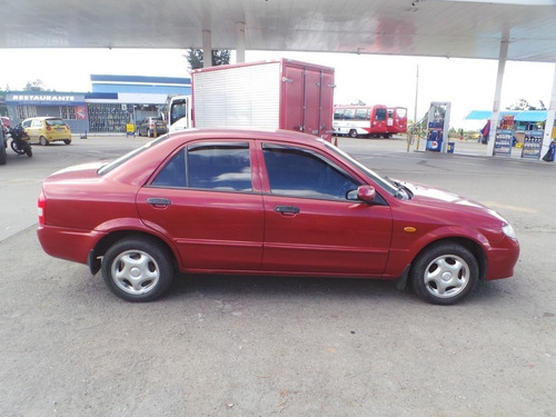 Juego De Manijas De Puerta Interna De Mazda Allegro