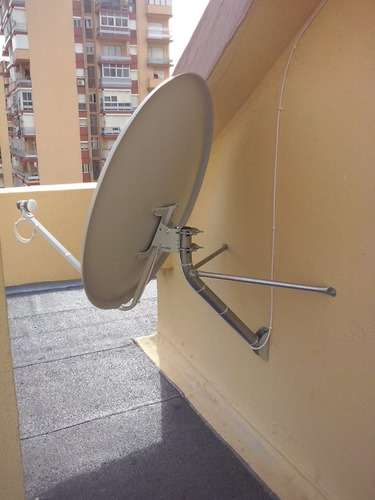 Imagen 7 de 8 de Kit Directv Prepago Hd+ Instalacion + Tirafondos+ 15 Mt C