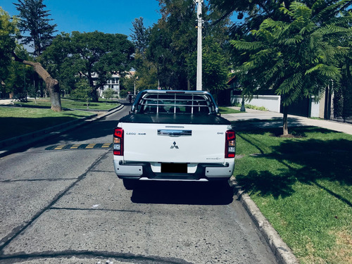Mitsubishi L200 Katana Crt