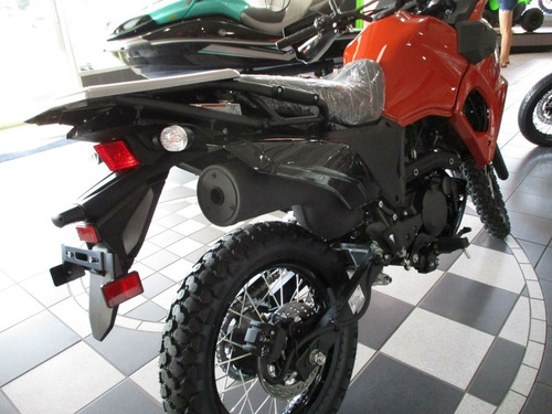 Imagen 3 de 4 de 2022 Kawasaki Klr 650