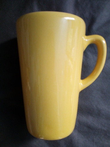 Taza Tarro Modelo Emoji Enamorado