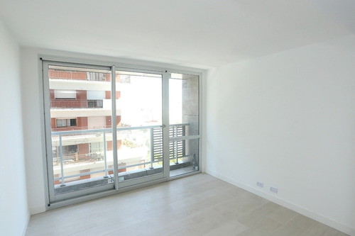 Imagen 25 de 30 de Departamento De 2 Ambientes - Royal Park - Santa Fe 1500