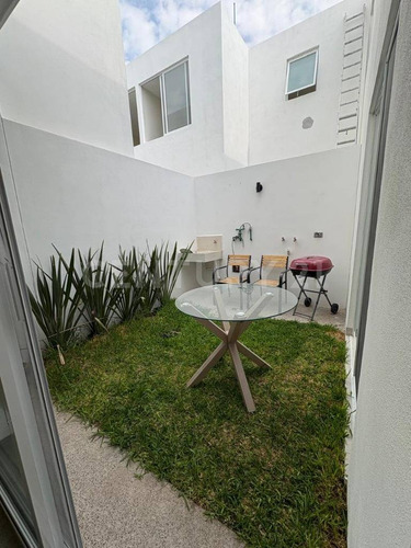 Casa En Venta En Condominio Al Norte De Aguascalientes