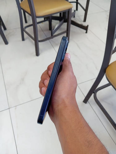 Apple Iphone 15 Pro (128 Gb) - Titanio Azul Cargador Y Caja Original. Batería Con Condición Arriba De 85% Azul Titanio (Reacondicionado)