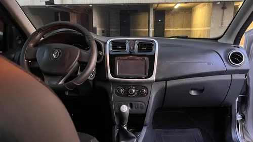 Renault Logan 1.6 Expression