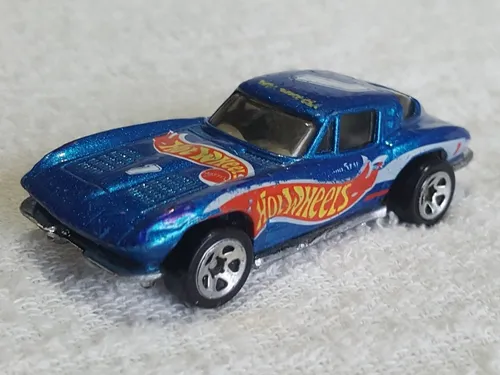 63 Corvette Split Window Hot Wheels Malaysia 1979 Team