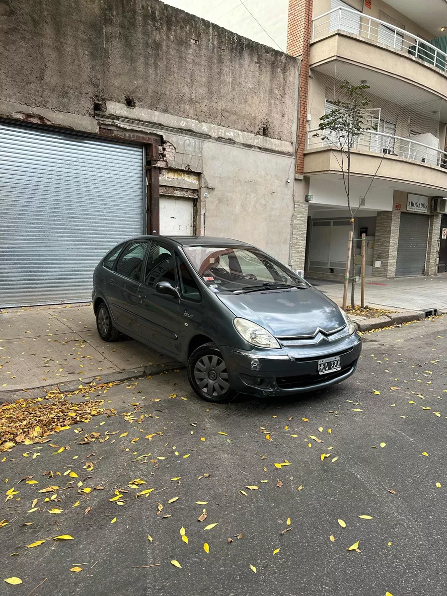 Citroën Xsara Picasso 2.0 Fase2 I Exclusiv 138cv