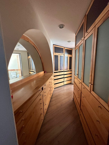 Hermosa Residencia En Venta