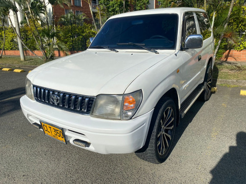 Toyota Prado 2.7 Sumo