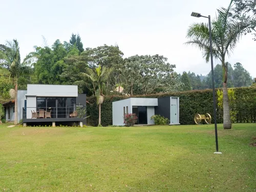 Finca Amoblada En Arriendo Ubicada En Guarne Sector Vereda Montañez (22213).