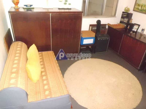 Apartamento À Venda, 3 Quartos, 1 Vaga, Leme - Rio De Janeiro/rj - 18141