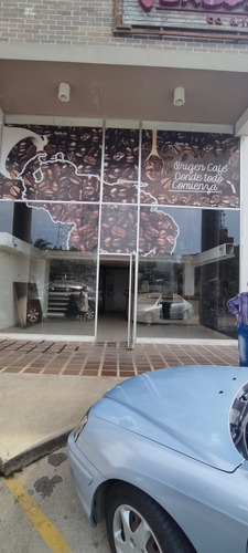 Inmobipiña Vende Local Comercial En Alta Vista, Puerto Ordaz, Estado Bolivar - Lp