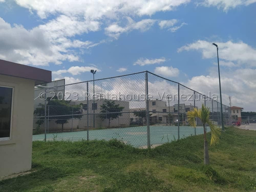 Excelente Oportunidad De Inversión En Casa Dúplex En Venta En La Urb Terraza De Ensenada Barquisimeto Rah Ve
