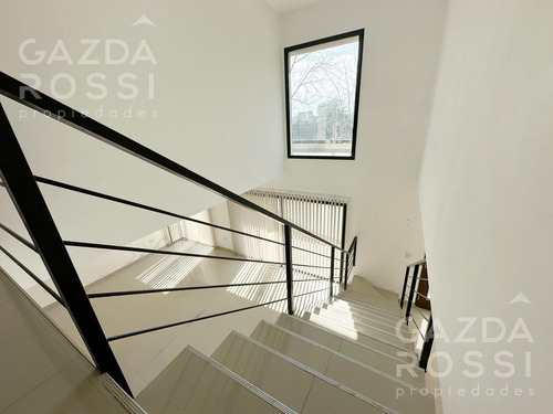 Venta Casa En Los Naranjos