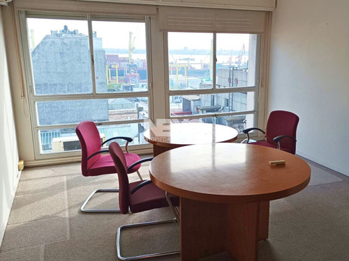 Venta Espectacular Oficina Ciudad Vieja C/vista Al Puerto