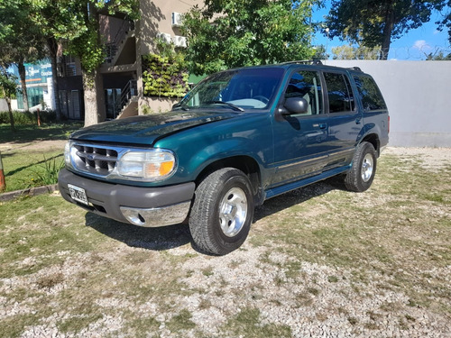 Ford Explorer XLT AT 4X2 4.0 V6