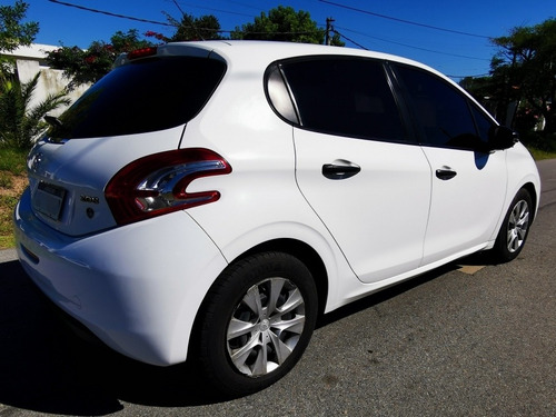 Peugeot 208 Access