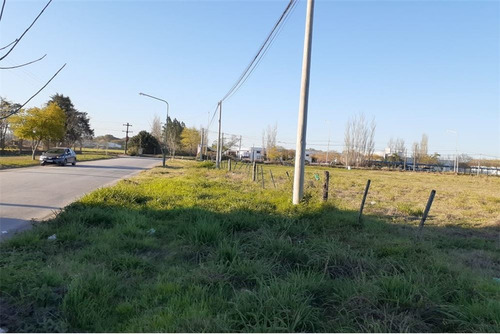 Venta Lote / Exclusiva Zona Industrial .