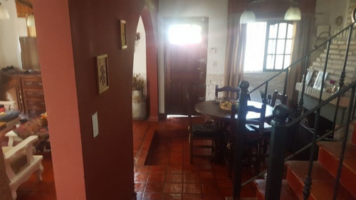 Imagen 2 de 17 de Casa En Venta En José C Paz