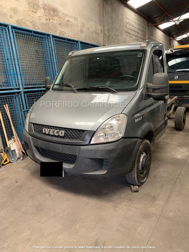 Imagem 11 de 15 de Iveco Daily 35s14