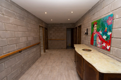 Imagen 11 de 12 de Casa Quinta De Más De 7 Ambientes En Moreno