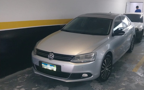 Volkswagen Jetta 2.0 Tsi Highline 4p