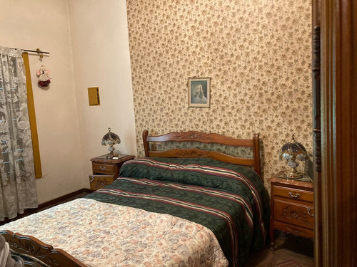 Imagen 4 de 8 de Ph En Venta De 3 Ambientes En Colon 944 - Remedios De Escalada