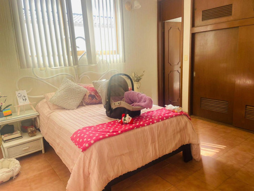Casa En Venta En Villas De Irapuato, Irapuato, Gto.