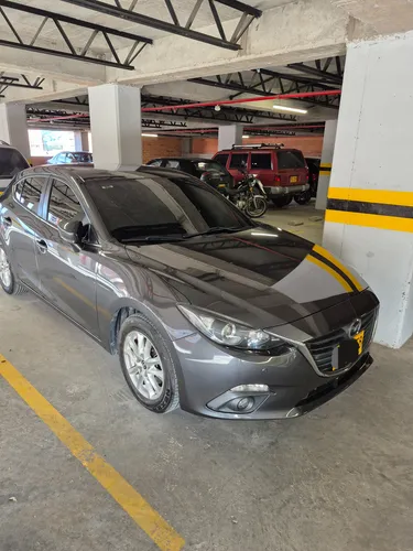 Mazda 3 2.0 Touring At