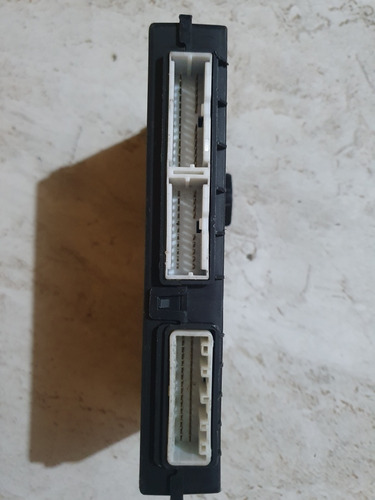 Módulo Bcm Hyundai I30 95400-2l206 (Usado)