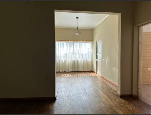 Se Vende Casa En Valparaíso En Avenida Alemania Alt 8.000.