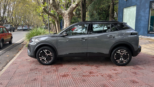 Peugeot 2008 1.0T Gt