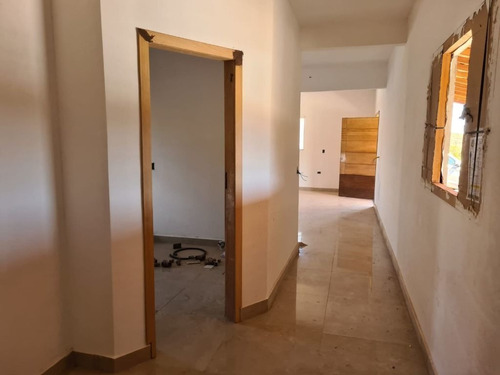 Imagem 17 de 30 de Linda Chácara Com 04 Dormitórios, Piscina, Salão De Jogos, Bem Localizada, À Venda, 1000 M² Por R$ 450.000 - Zona Rural - Pinhalzinho/sp - Ch0982
